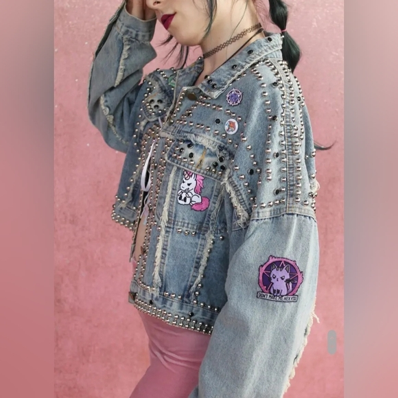 SOLD💝Kawaii pastel goth cropped lt wash ooak jacket! Lots of metal! Sugar Killz - Picture 11 of 14